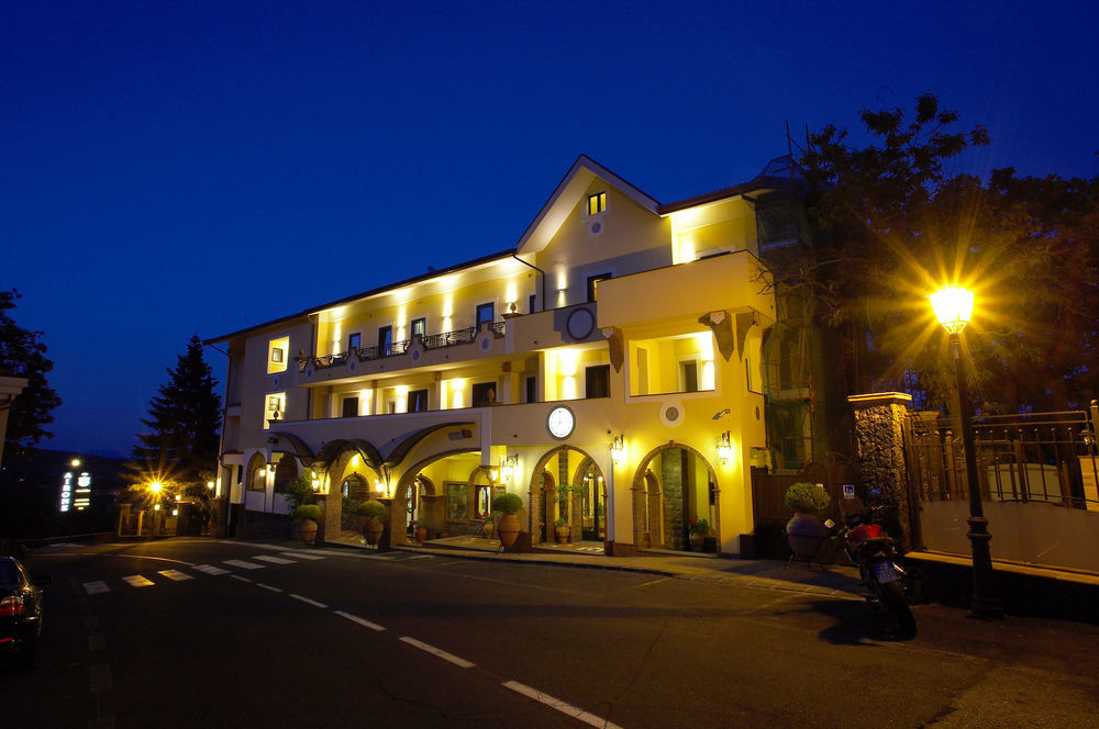 Airone Wellness Hotel 4*